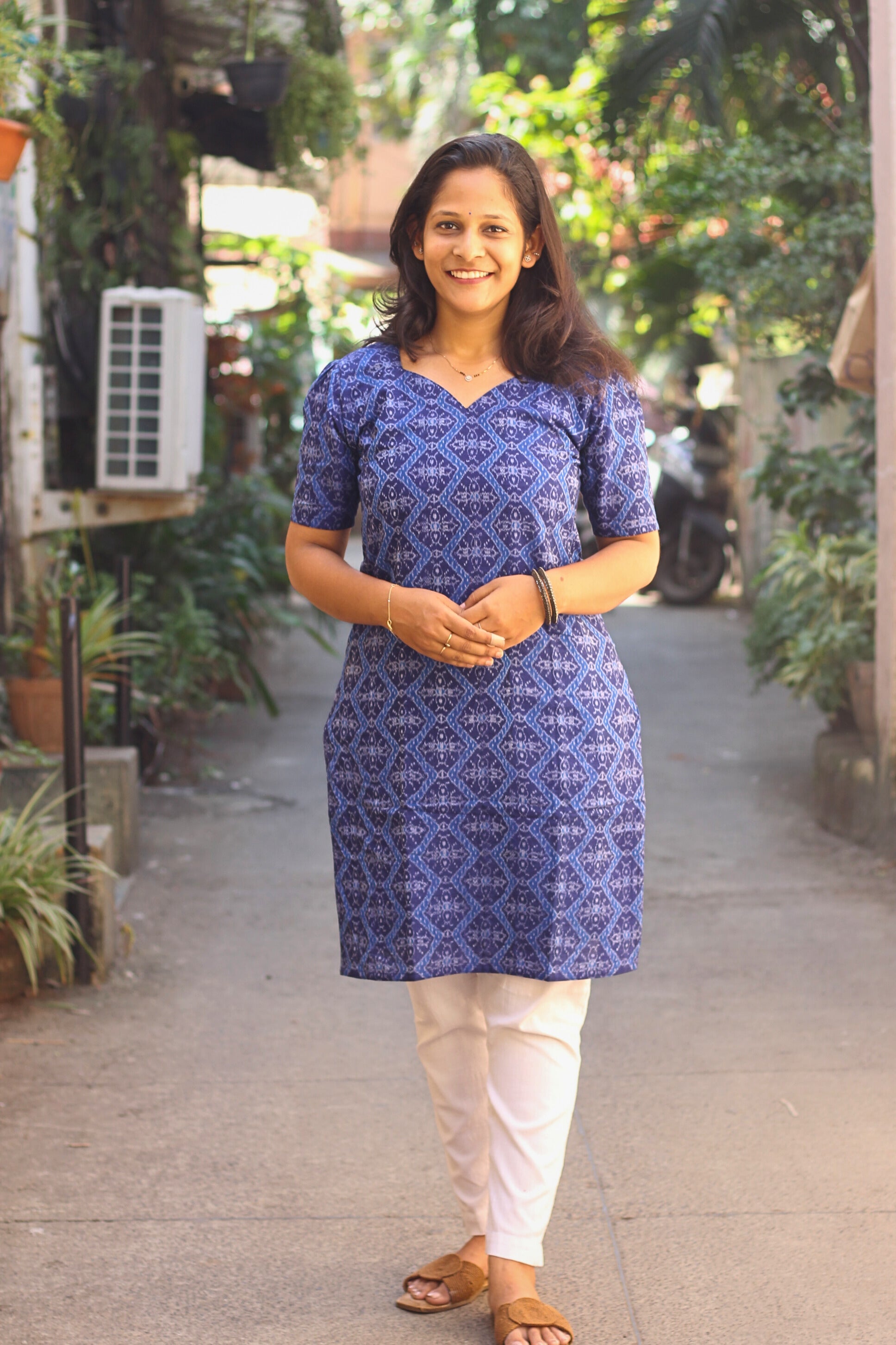 Neel Sambalpuri Ikkat Handloom Kurti