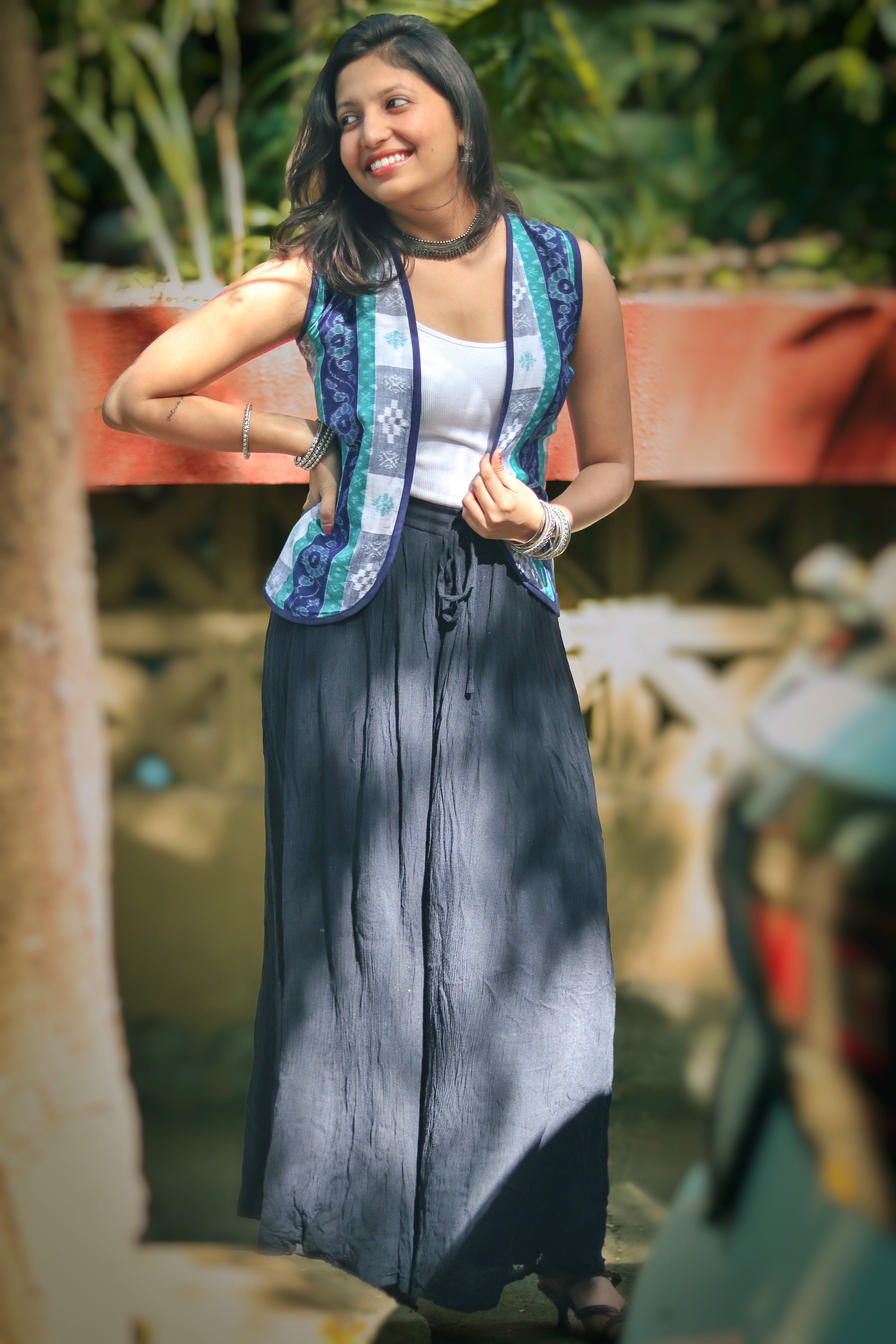 Meira Sambalpuri Double Ikkat Handloom Shrug