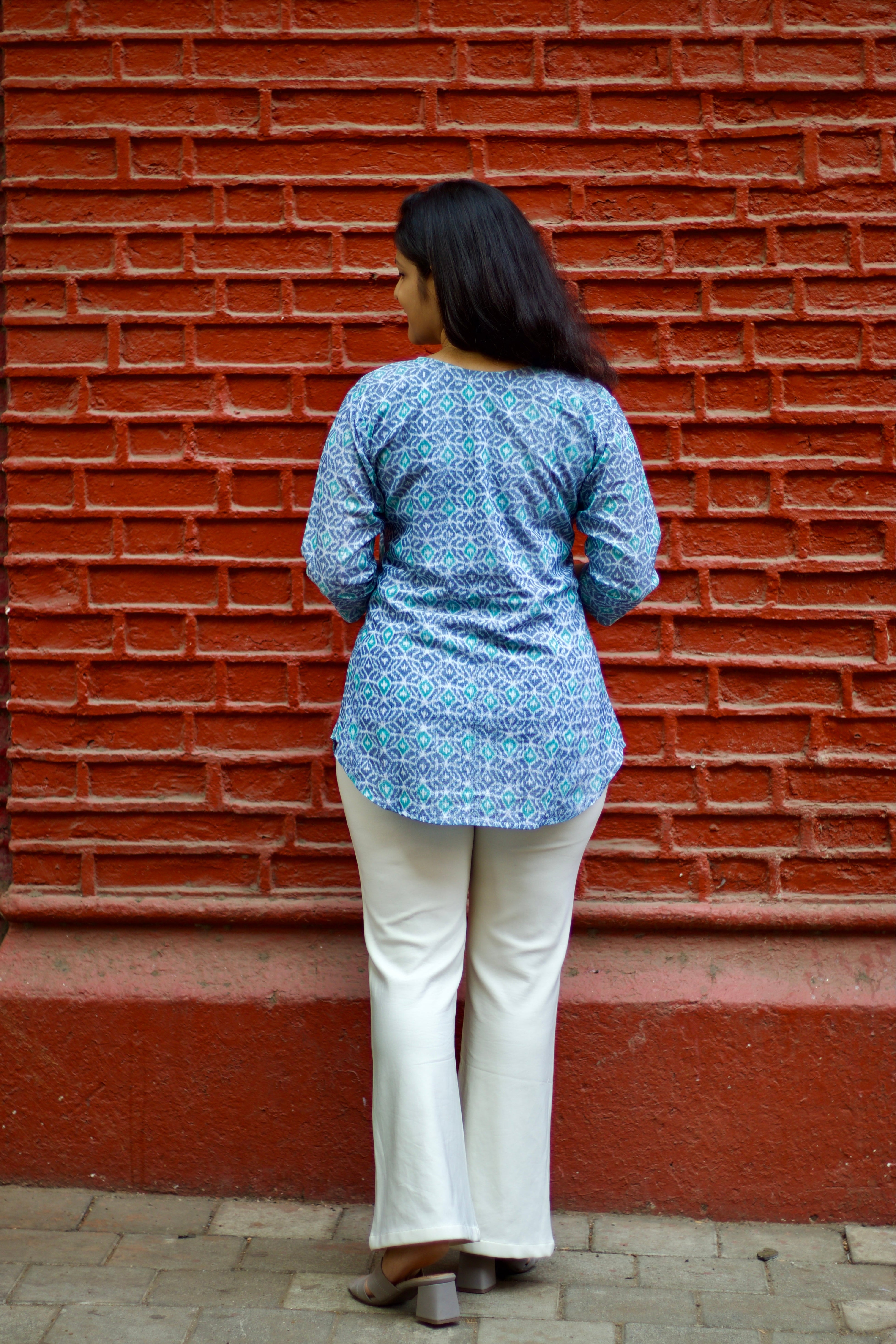 Juhi Sambalpuri Handloom Short Kurti