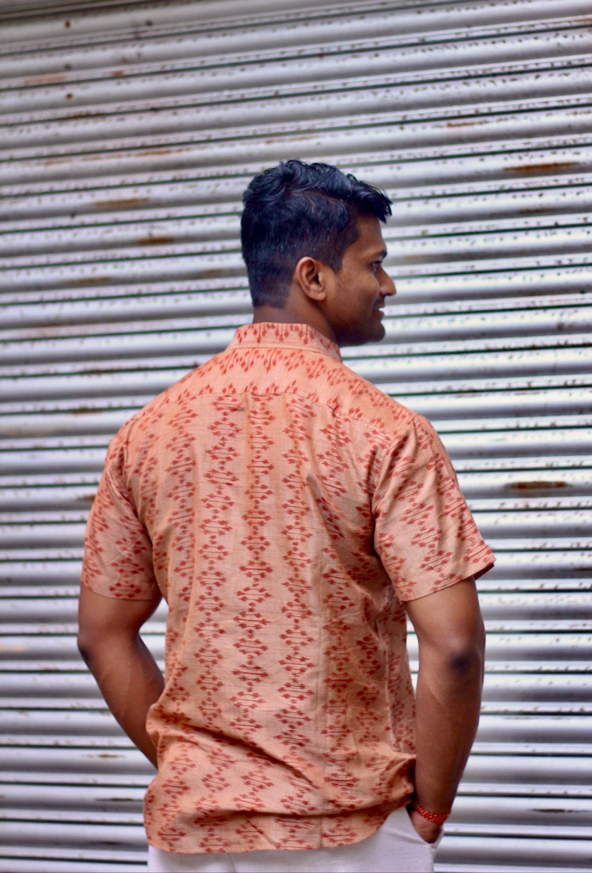 Kora terracotta Nuapatna ikat handloom shirt for men, back view