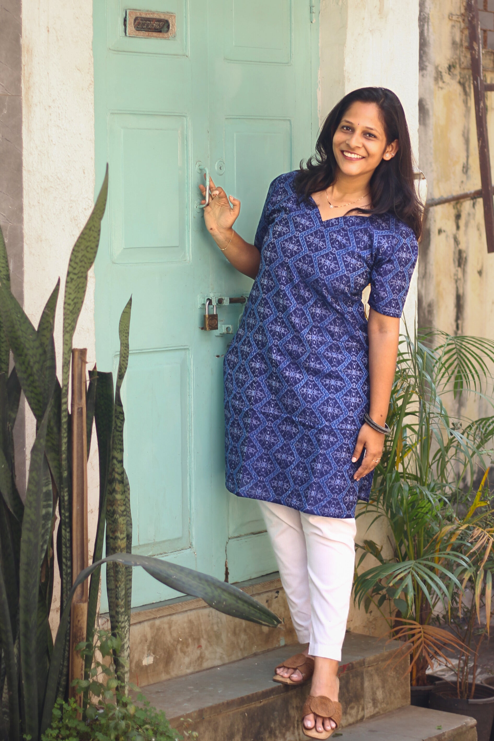 Neel Ikkat Handloom Straight Kurti